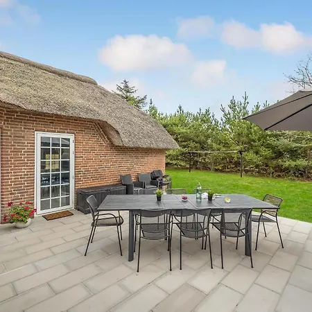 Holiday home Beautiful In Ringkobing With Kitchen Sondervig