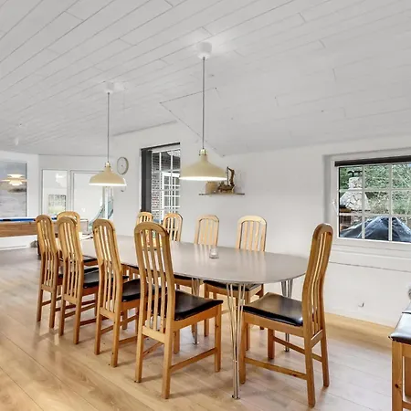 Holiday home Beautiful In Ringkobing With Kitchen Sondervig